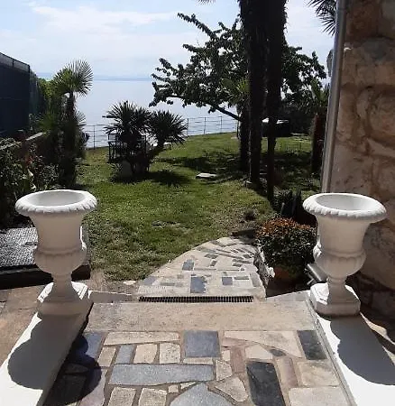 Apartman Roberta *
